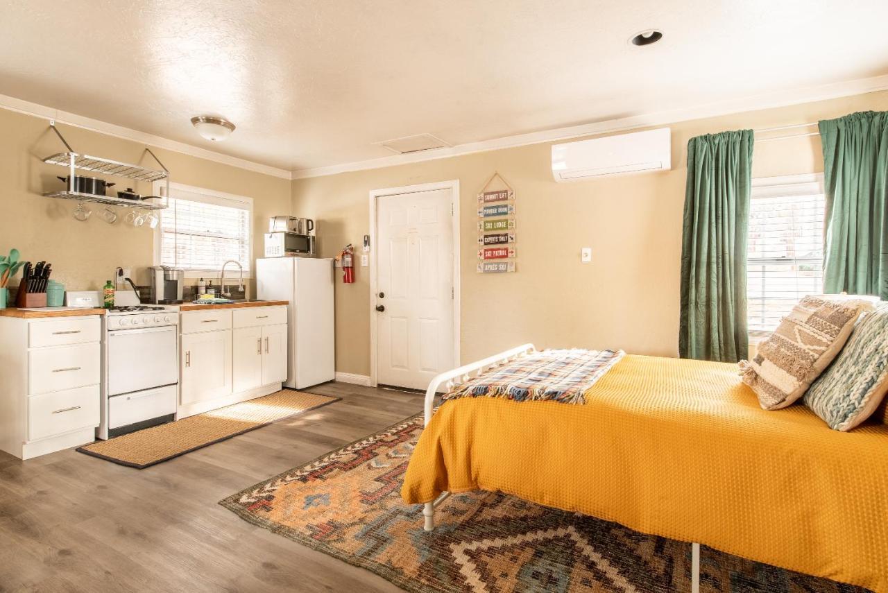 ביג בר לייק Lakewood Cabins מראה חיצוני תמונה